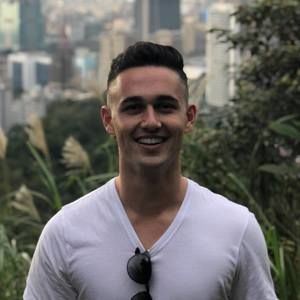 Meet your Posher, Zach